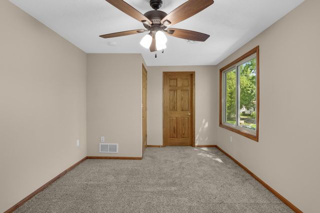 832 Bailey Street, Hastings, MN 55033