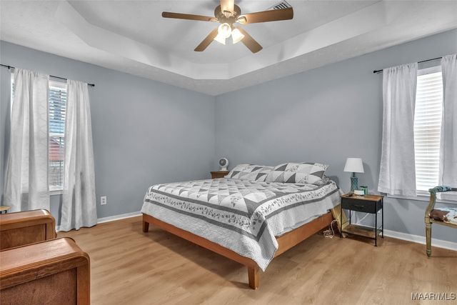 460 Spring Hollow Drive, Deatsville, AL 36022