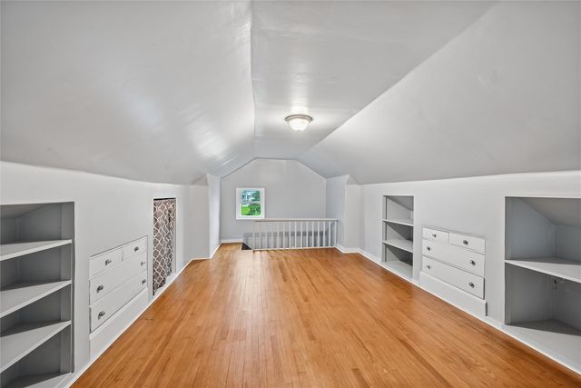 704 15th Street, Belle Plaine, IA 52208