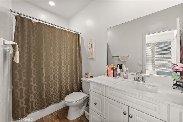 10674 Paramount, Downey, CA 90241