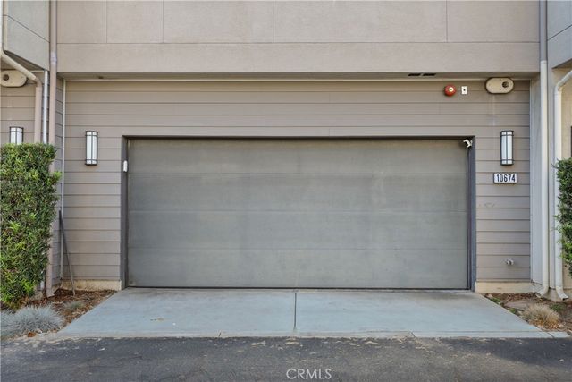 10674 Paramount, Downey, CA 90241