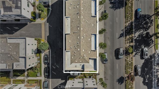 10674 Paramount, Downey, CA 90241