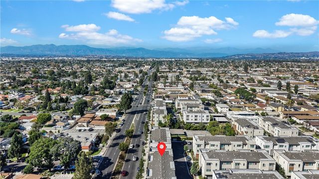 10674 Paramount, Downey, CA 90241