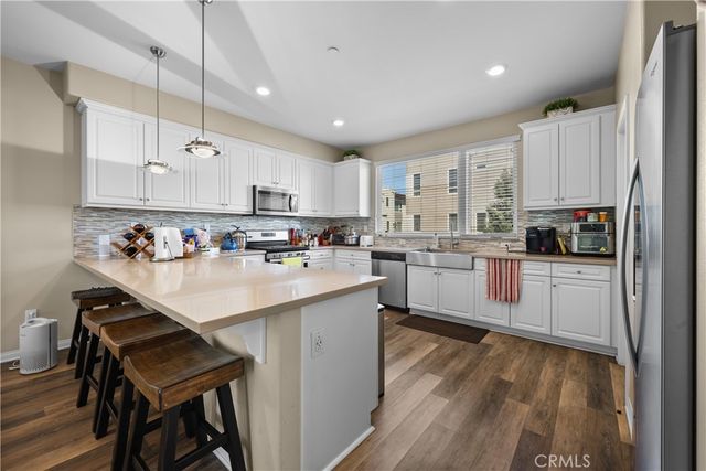 10674 Paramount, Downey, CA 90241