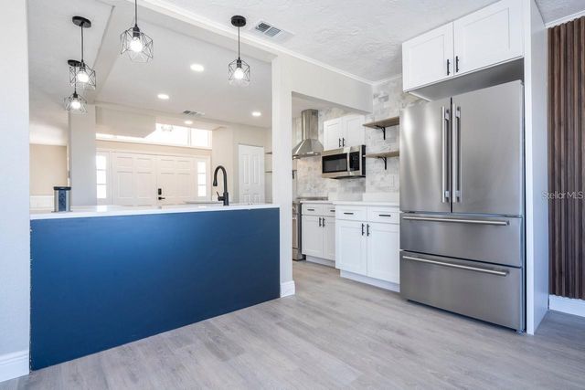 809 59TH AVENUE, St Pete Beach, FL 33706