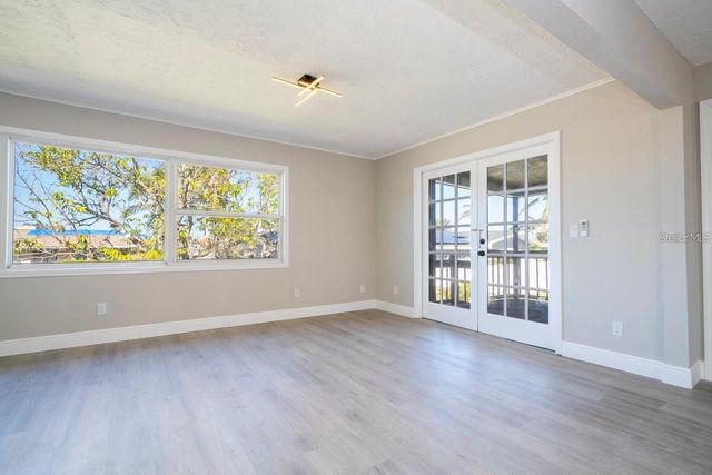 809 59TH AVENUE, St Pete Beach, FL 33706