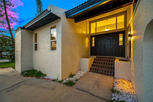 809 59TH AVENUE, St Pete Beach, FL 33706