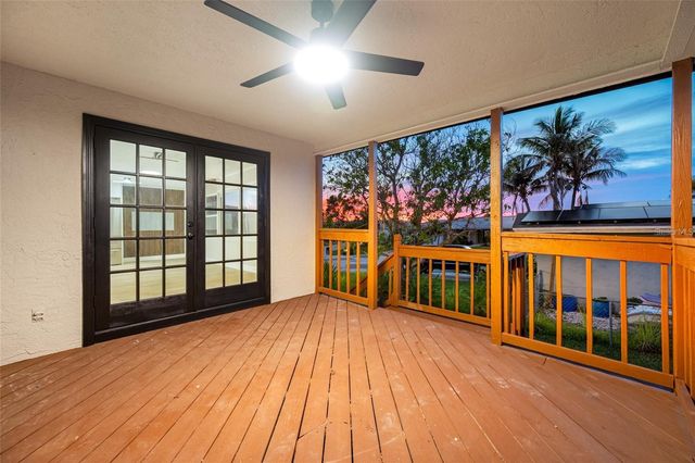 809 59TH AVENUE, St Pete Beach, FL 33706