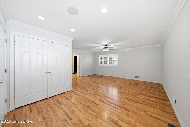 1806 Kline Ct, Louisville, KY 40205