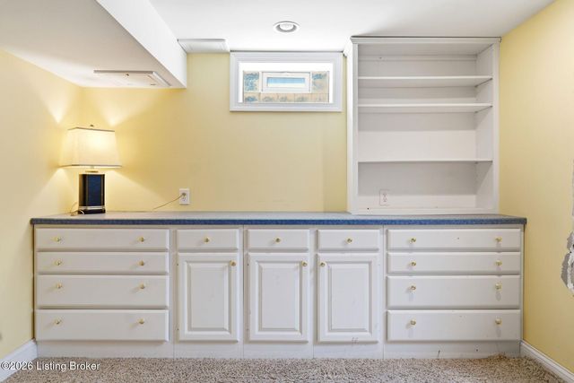 1806 Kline Ct, Louisville, KY 40205