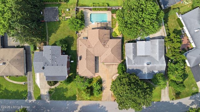 1806 Kline Ct, Louisville, KY 40205