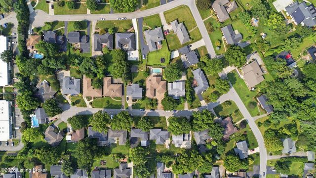 1806 Kline Ct, Louisville, KY 40205