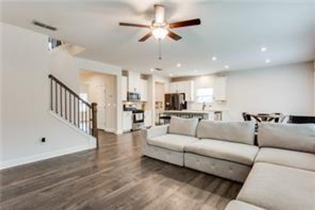 76 Brookstone Court, Acworth, GA 30101