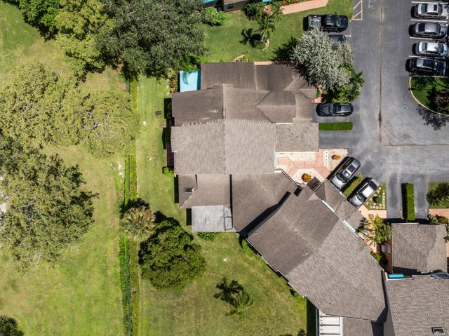 7127 WOODMONT Way 7127, Tamarac, FL 33321