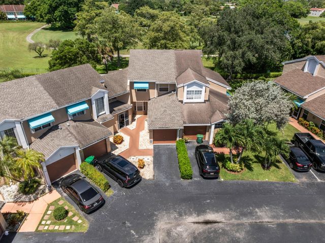 7127 WOODMONT Way 7127, Tamarac, FL 33321