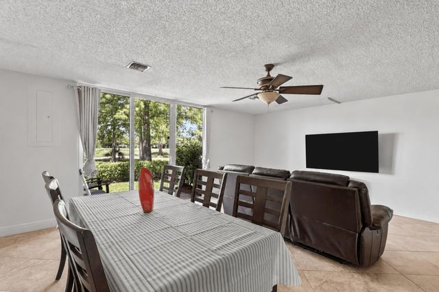 7127 WOODMONT Way 7127, Tamarac, FL 33321
