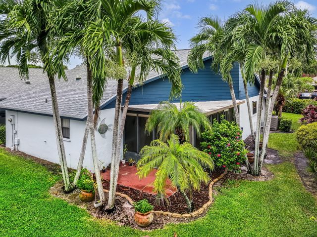 2560 NW 13TH Court, Delray Beach, FL 33445