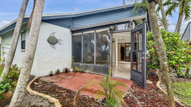 2560 NW 13TH Court, Delray Beach, FL 33445