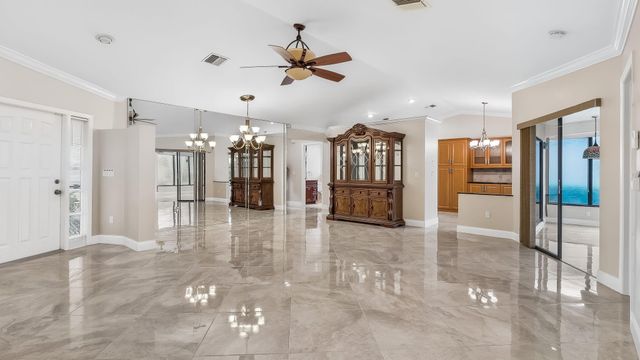2560 NW 13TH Court, Delray Beach, FL 33445