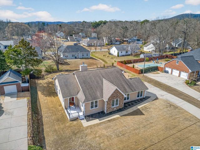 4656 AMBERWOOD DRIVE, Anniston, AL 36207