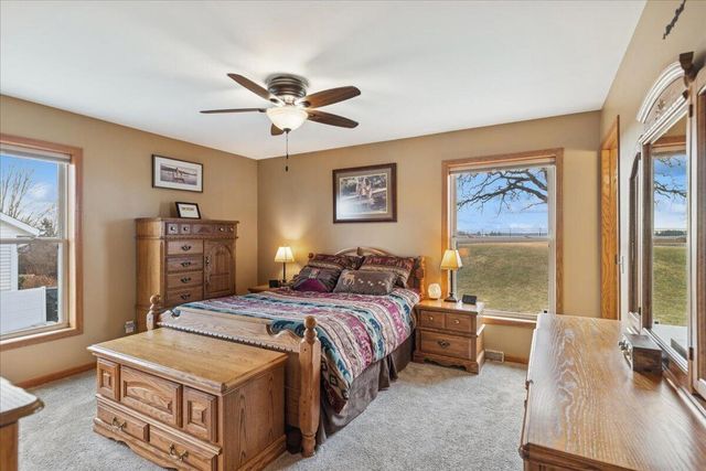 327 Tomahawk DRIVE, Twin Lakes, WI 53181