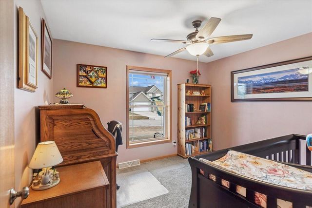 327 Tomahawk DRIVE, Twin Lakes, WI 53181