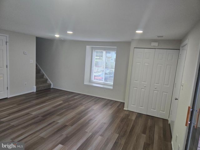9389 CHADBURN PL, Montgomery Village, MD 20886