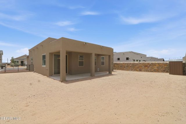 13131 OAKHAMPTON Avenue, El Paso, TX 79928