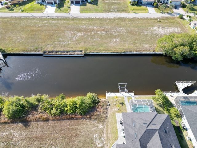 1221 NW 39th AVE, Cape Coral, FL 33993
