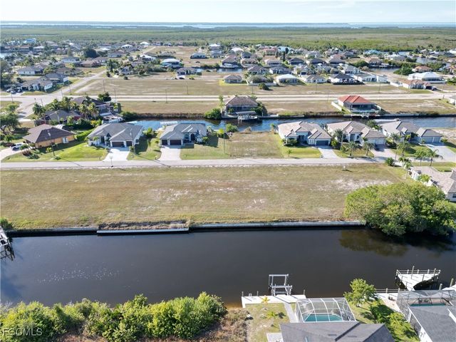 1221 NW 39th AVE, Cape Coral, FL 33993