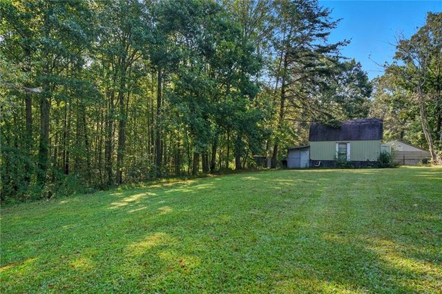 2450 Jones Mountain Road, Talking Rock, GA 30175