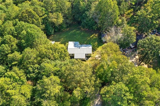 2450 Jones Mountain Road, Talking Rock, GA 30175