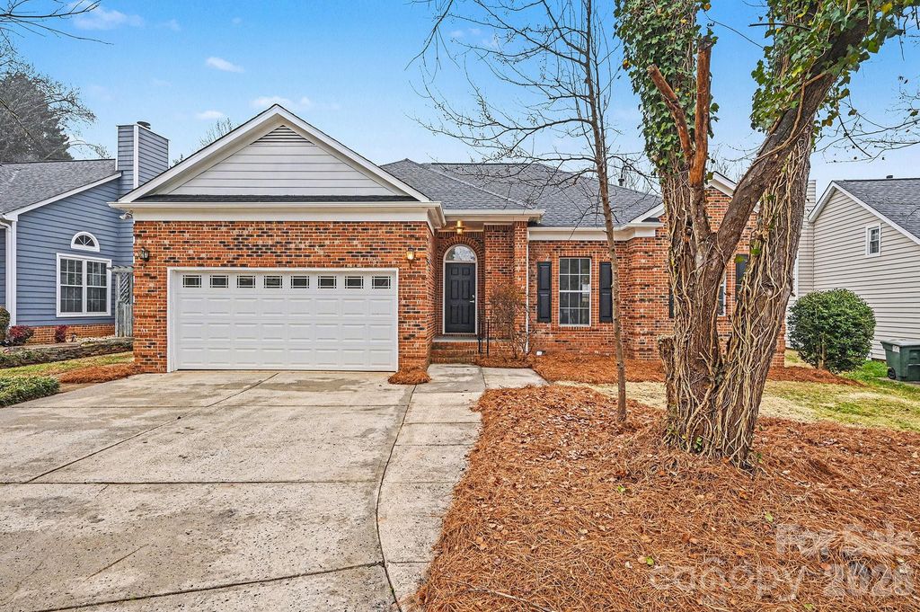 150 Ashford Hollow Lane, Mooresville, NC 28117