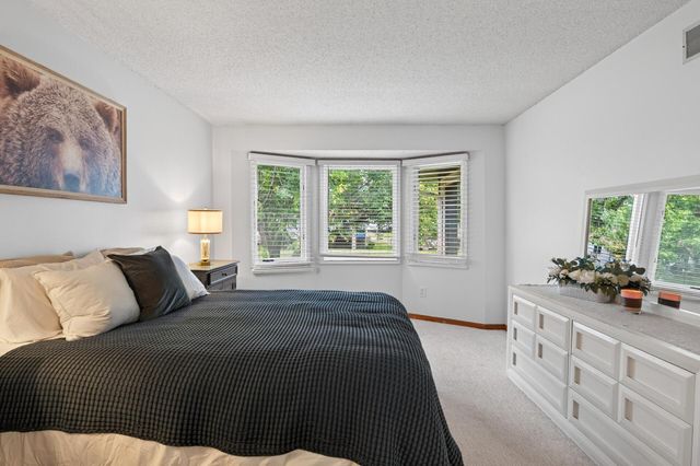 14332 Glenda Drive, Apple Valley, MN 55124