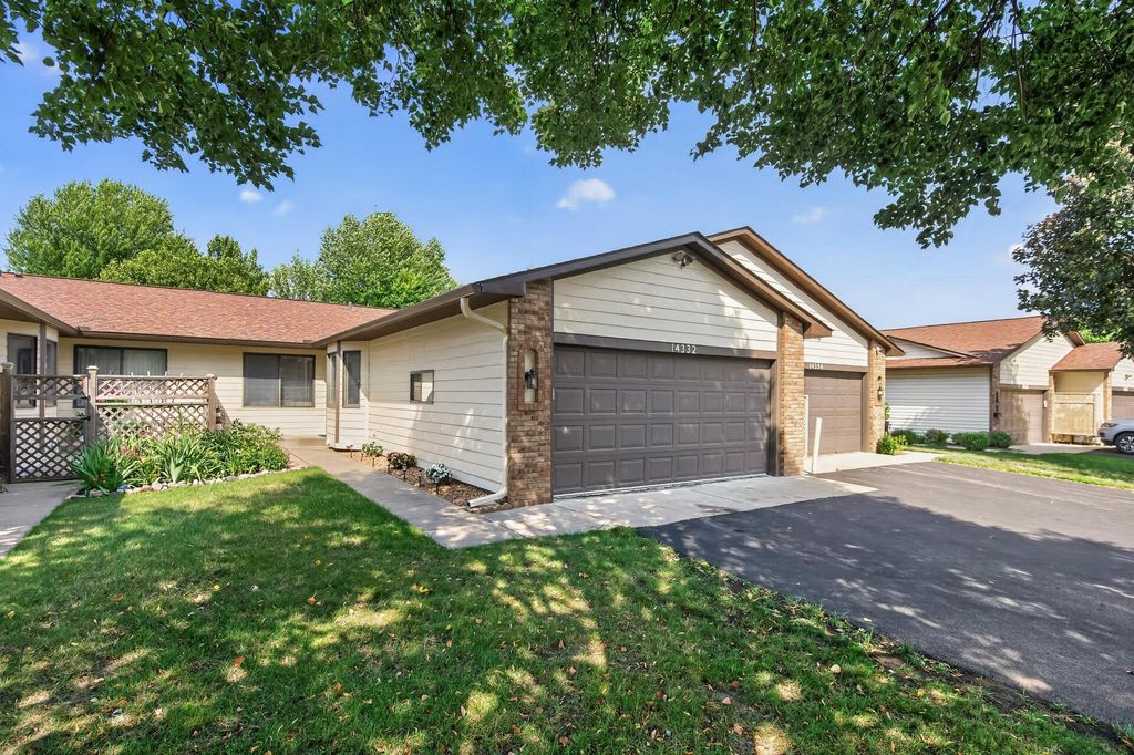 14332 Glenda Drive, Apple Valley, MN 55124
