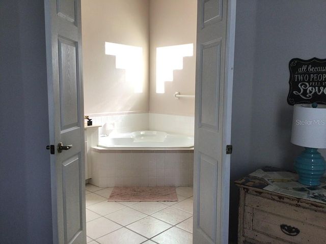 6222 BUCKINGHAM STREET, Sarasota, FL 34238