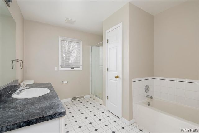 4497 Abbott Road 4495, Orchard Park, NY 14127