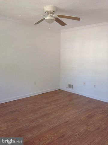 16565 SHERWOOD PL, Woodbridge, VA 22191