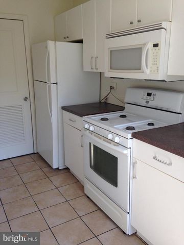 16565 SHERWOOD PL, Woodbridge, VA 22191