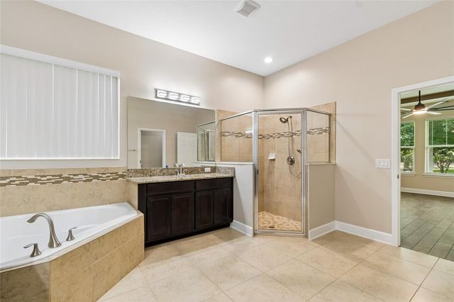 4930 BUTLER NATIONAL DRIVE, Wesley Chapel, FL 33543