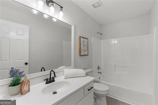 2836 Springrock Way, Lawrenceville, GA 30043