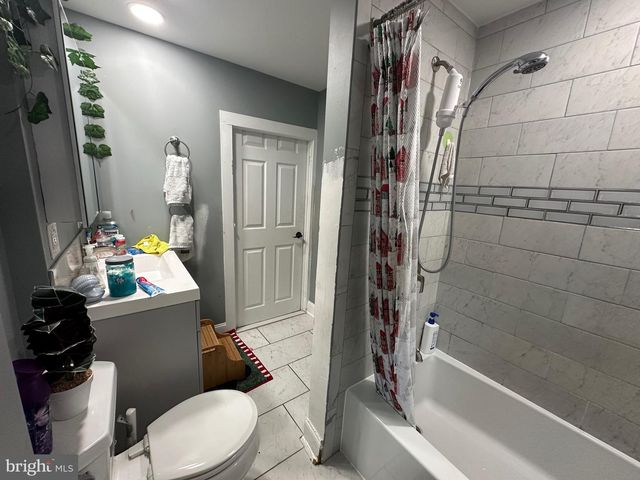 319 HIGH ST, Phoenixville, PA 19460