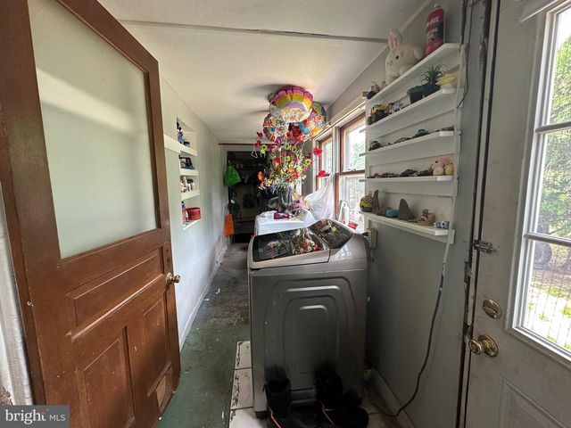 319 HIGH ST, Phoenixville, PA 19460