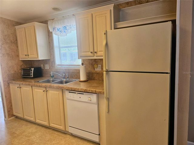 3319 OVERCUP OAK TERRACE, Sarasota, FL 34237