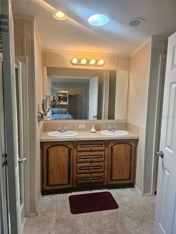 3319 OVERCUP OAK TERRACE, Sarasota, FL 34237