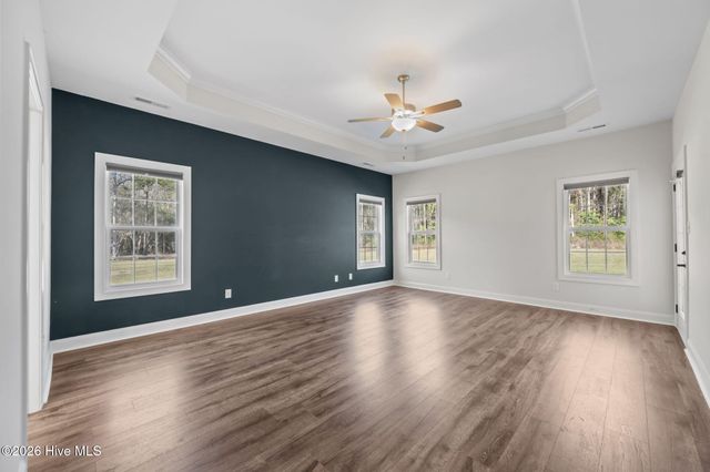 584 White Shoal Way, Sneads Ferry, NC 28460