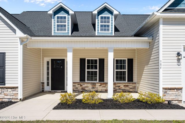 584 White Shoal Way, Sneads Ferry, NC 28460