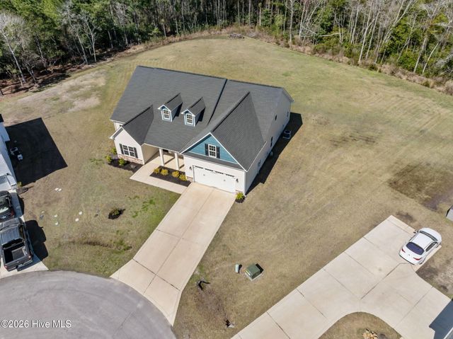 584 White Shoal Way, Sneads Ferry, NC 28460