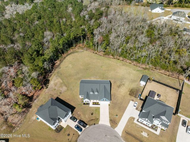 584 White Shoal Way, Sneads Ferry, NC 28460