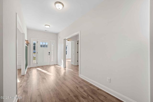 584 White Shoal Way, Sneads Ferry, NC 28460